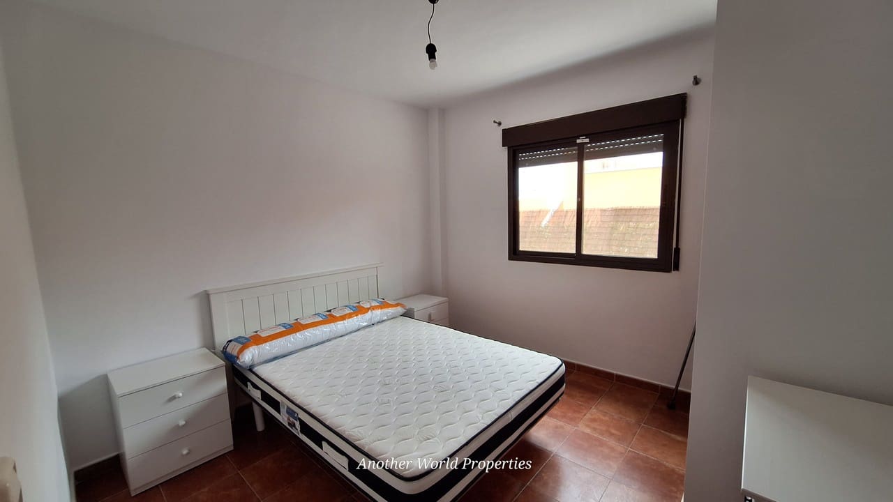 2 bedroom Villa for sale in Isla Plana with pool garage - € 249,999 (Ref: 9869545)
