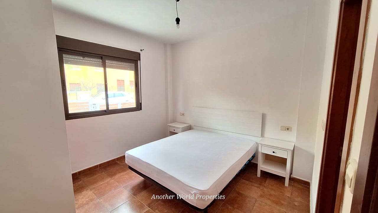 2 bedroom Villa for sale in Isla Plana with pool garage - € 249,999 (Ref: 9869545)