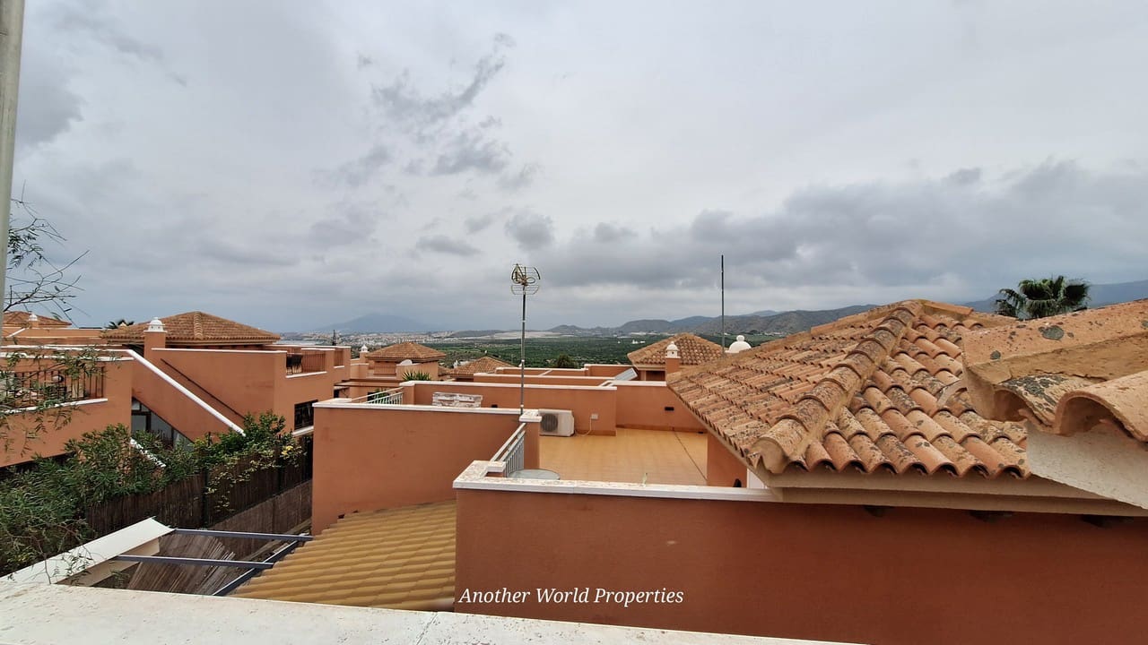 2 bedroom Villa for sale in Isla Plana with pool garage - € 249,999 (Ref: 9869545)