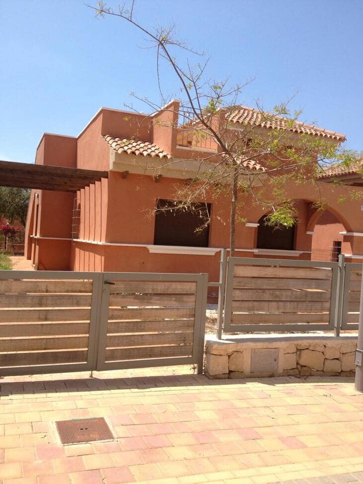 2 bedroom Villa for sale in Isla Plana with pool garage - € 249,999 (Ref: 9869545)