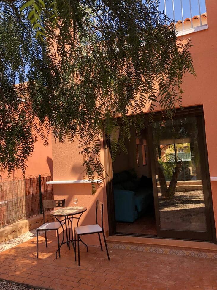 2 bedroom Villa for sale in Isla Plana with pool garage - € 249,999 (Ref: 9869545)