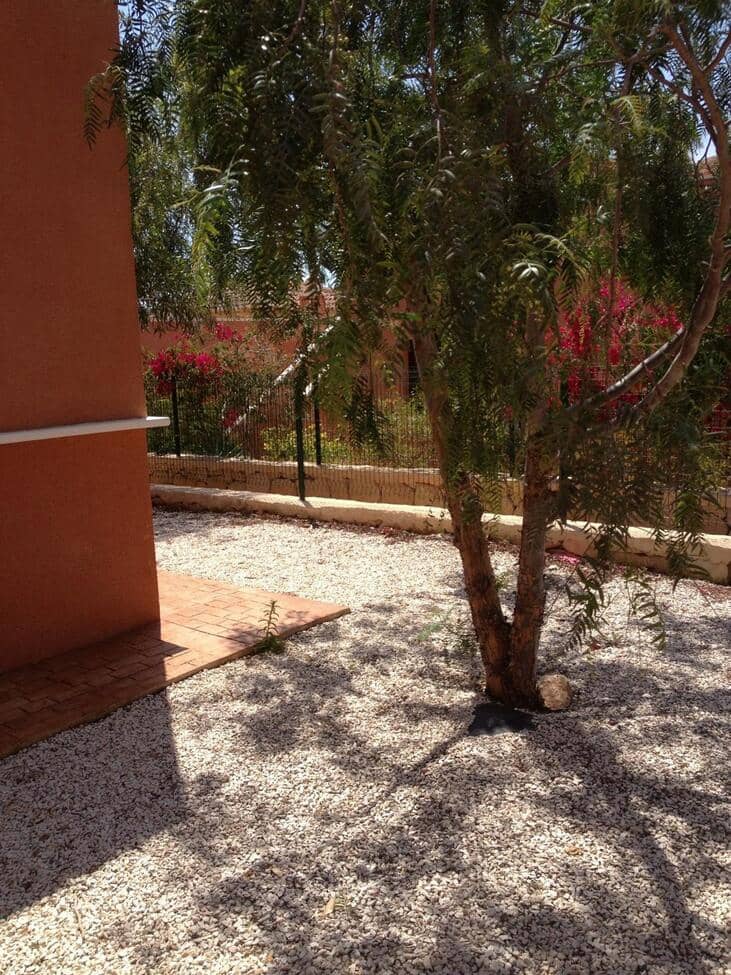2 bedroom Villa for sale in Isla Plana with pool garage - € 249,999 (Ref: 9869545)