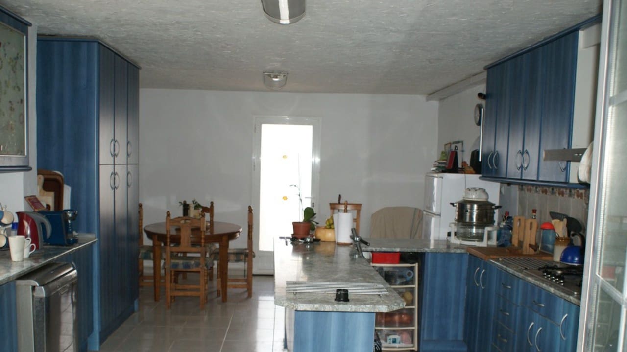 7 sypialnia Finka/Dom wiejski na sprzedaż w La Pinilla z basenem garażem - 299 950 € (Ref: 9869546)