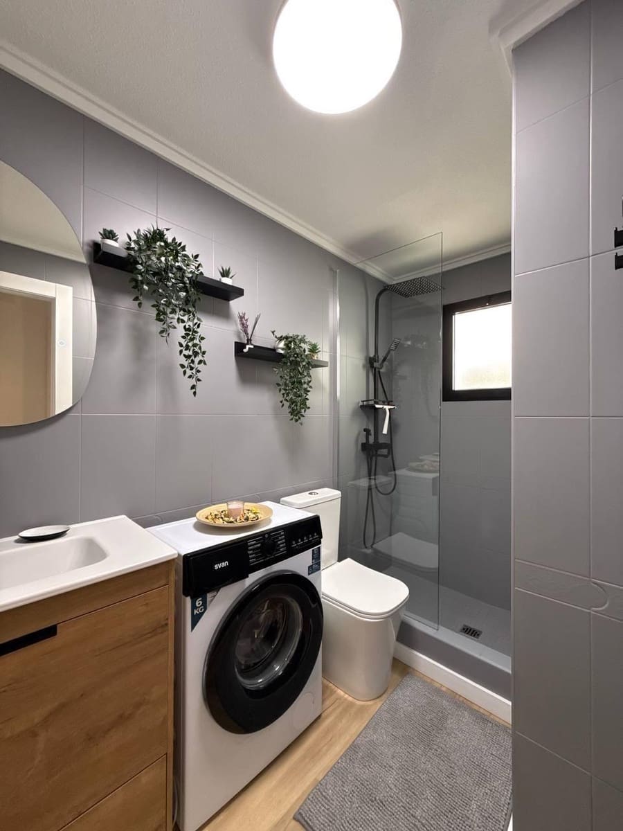 1 Zimmer Apartment zu verkaufen in Torrevieja - 167.000 € (Ref: 9888282)