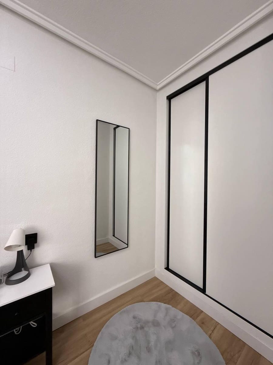 1 Zimmer Apartment zu verkaufen in Torrevieja - 167.000 € (Ref: 9888282)