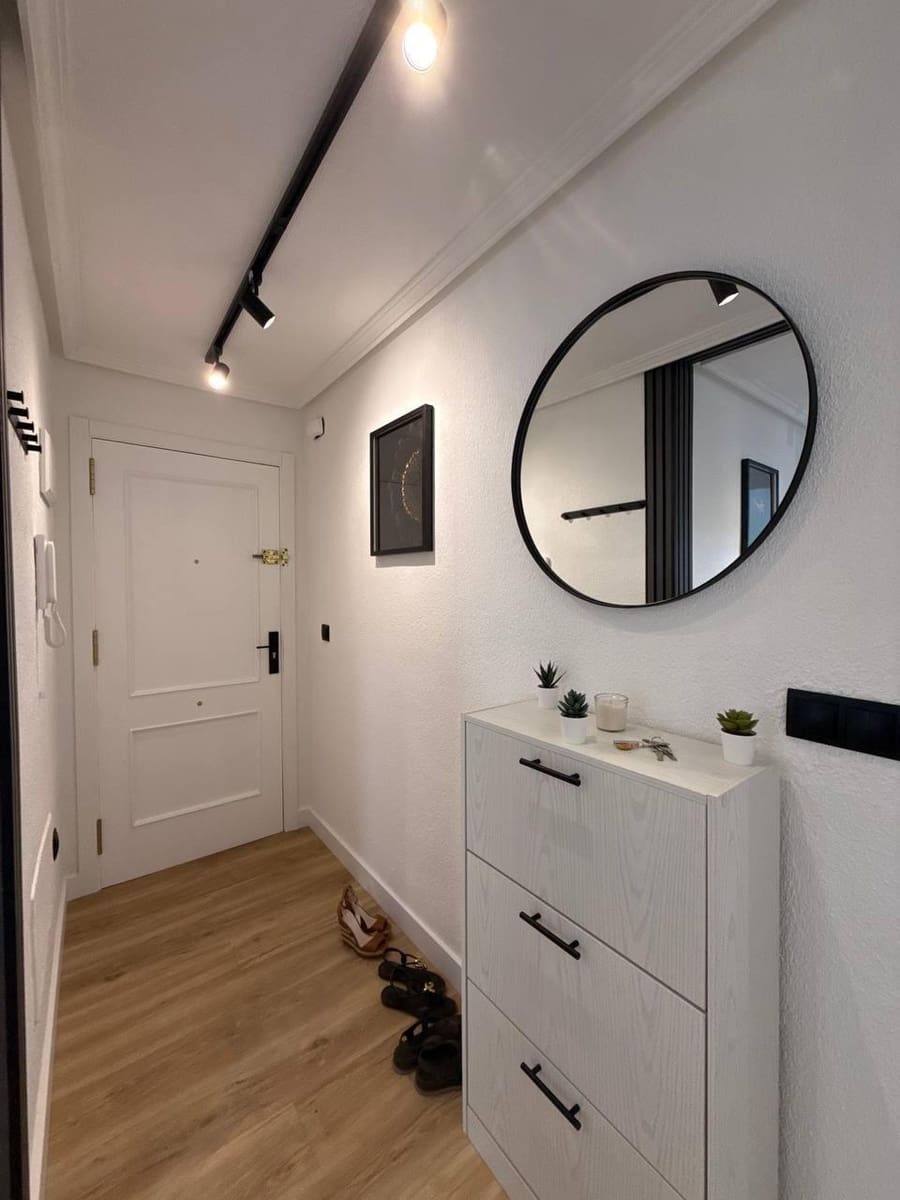 1 Zimmer Apartment zu verkaufen in Torrevieja - 167.000 € (Ref: 9888282)