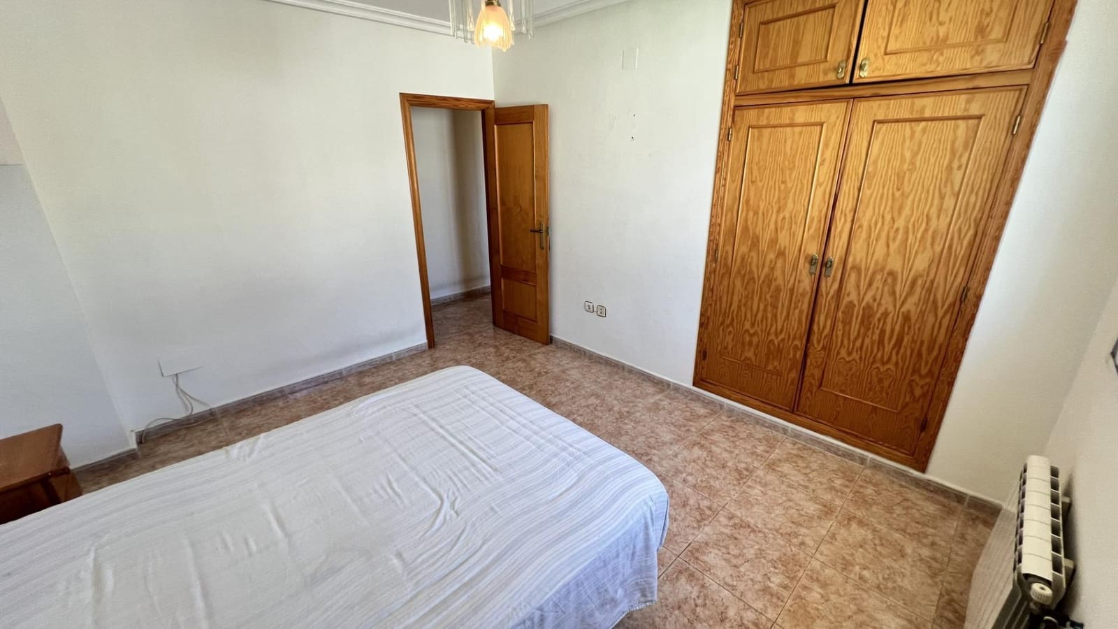 4 quarto Moradia Geminada para venda em Torrevieja - 425 000 € (Ref: 9888286)
