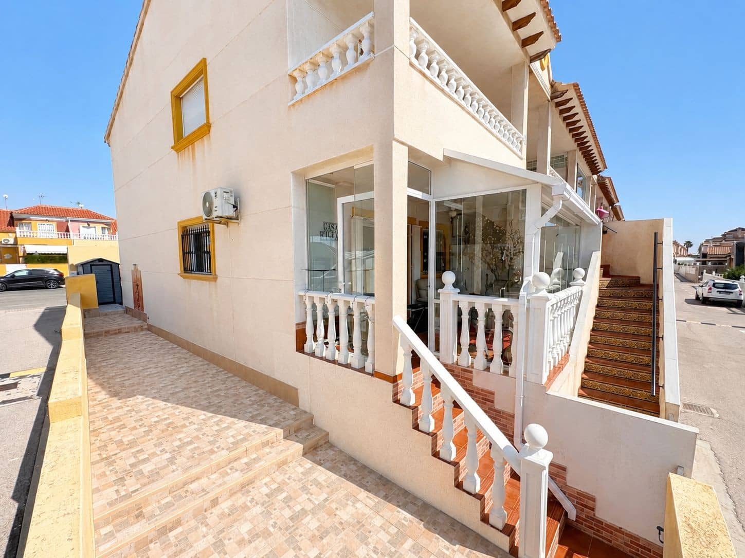 2 makuuhuone Huoneisto myytävänä paikassa Cabo Roig mukana uima-altaan - 164 995 € (Ref: 9888297)