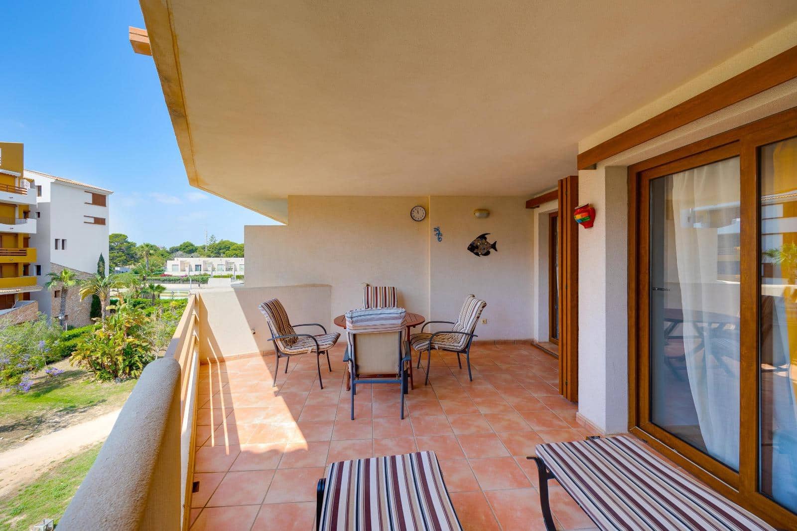 2 sovrum Lägenhet till salu i Torrevieja med pool garage - 239 969 € (Ref: 9897248)