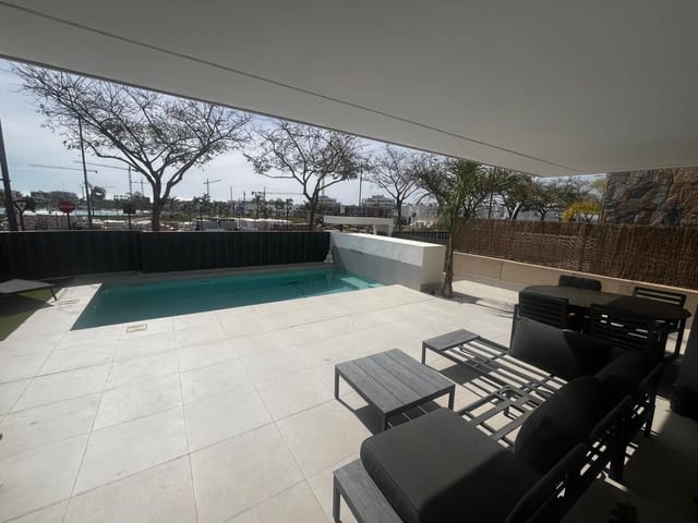 4 slaapkamer Villa te koop in Torre-Pacheco met zwembad garage - € 650.000 (Ref: 9902226)