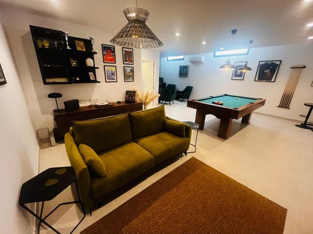 4 slaapkamer Villa te koop in Torre-Pacheco met zwembad garage - € 650.000 (Ref: 9902226)