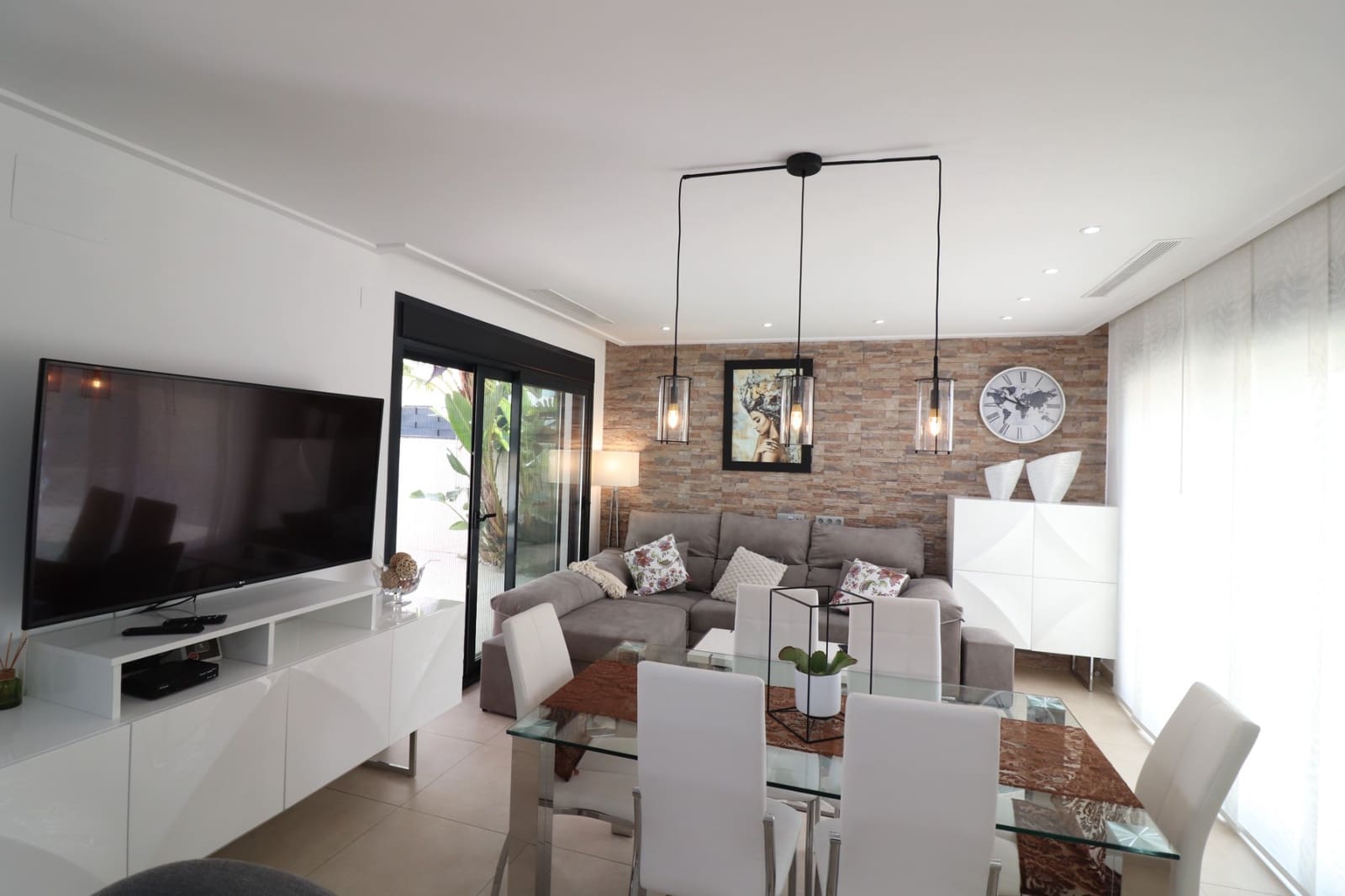 3 bedroom Villa for sale in Benijofar with pool garage - € 375,000 (Ref: 9902237)