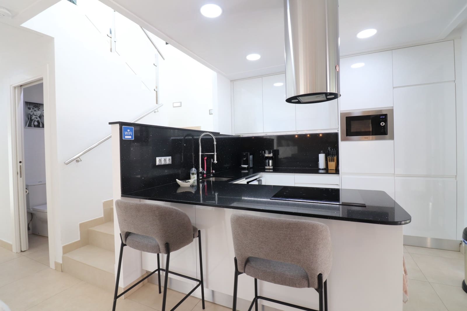 3 bedroom Villa for sale in Benijofar with pool garage - € 375,000 (Ref: 9902237)