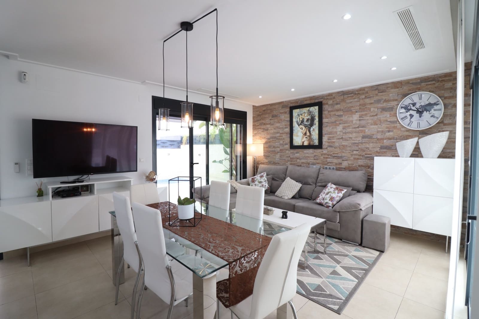 3 bedroom Villa for sale in Benijofar with pool garage - € 375,000 (Ref: 9902237)