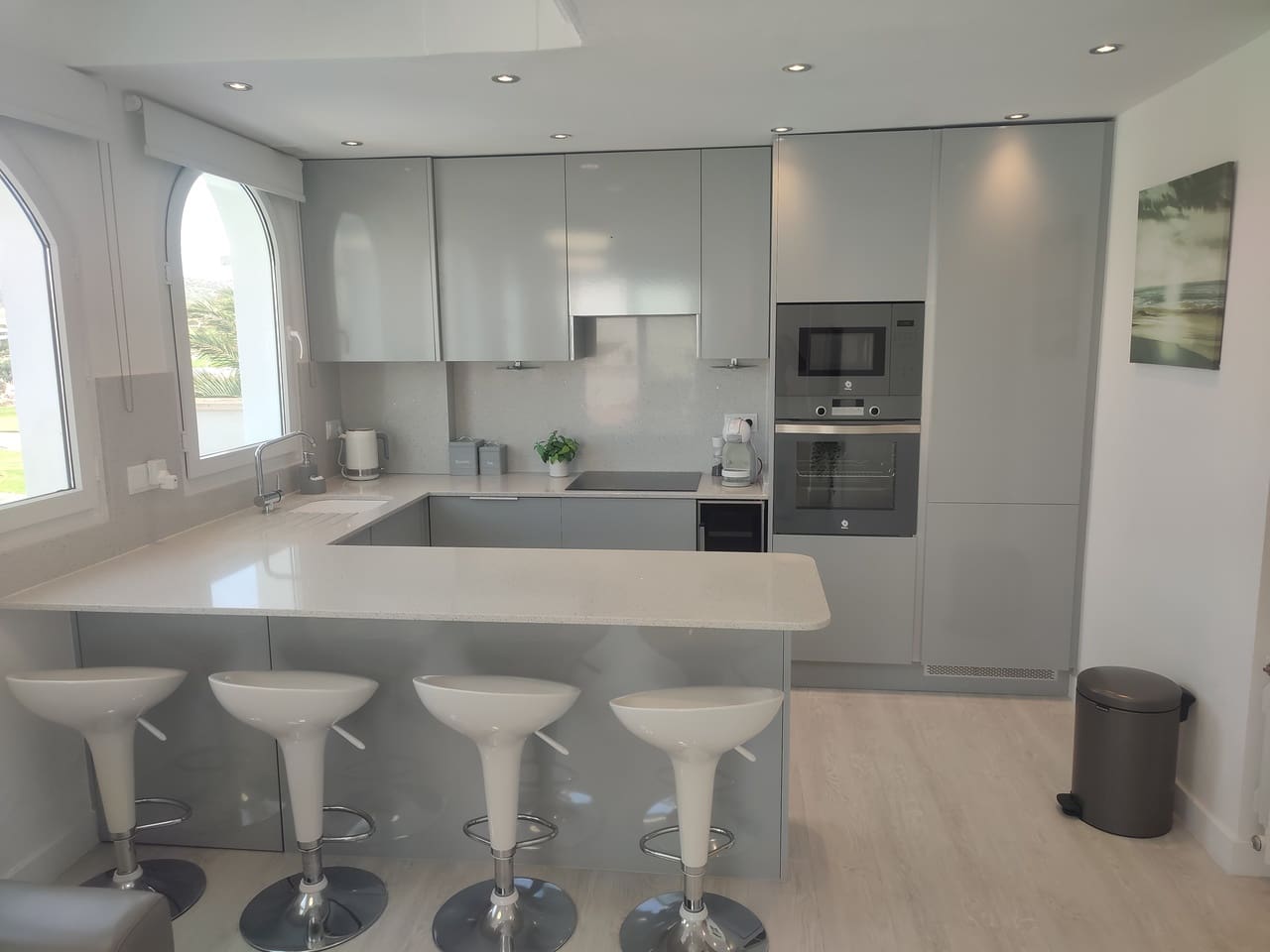 2 slaapkamer Penthouse te koop in Avileses met zwembad garage - € 215.000 (Ref: 9911956)