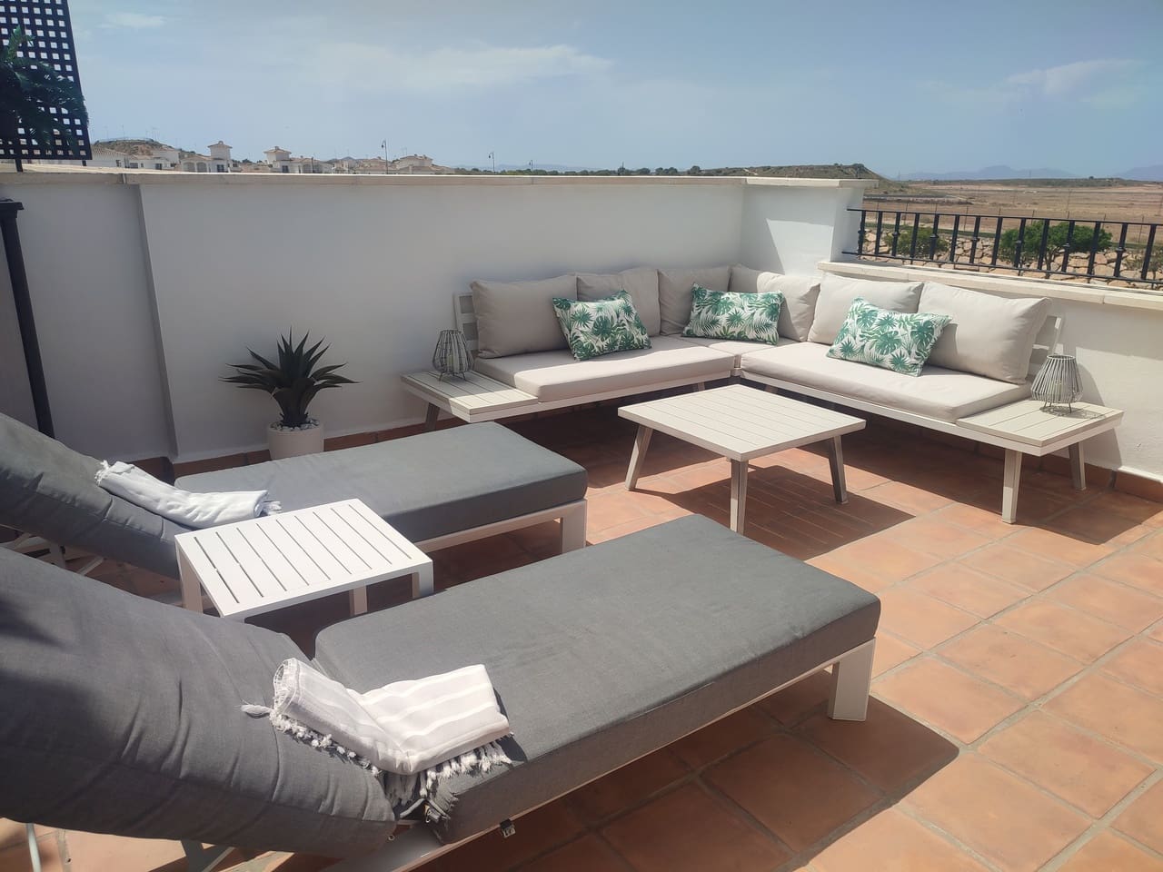 2 slaapkamer Penthouse te koop in Avileses met zwembad garage - € 215.000 (Ref: 9911956)
