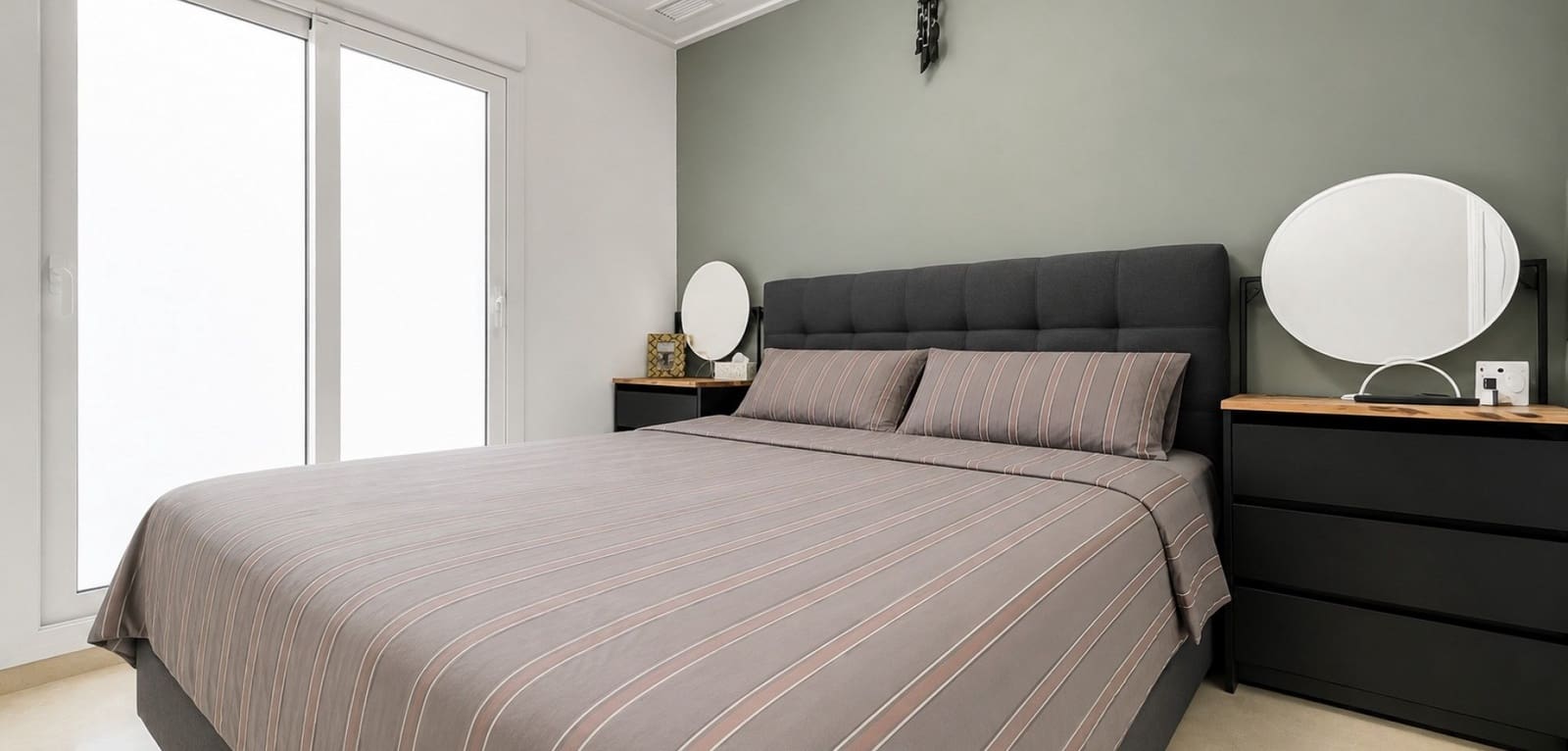 3 Zimmer Apartment zu verkaufen in Guardamar del Segura mit Pool Garage - 289.500 € (Ref: 9911965)