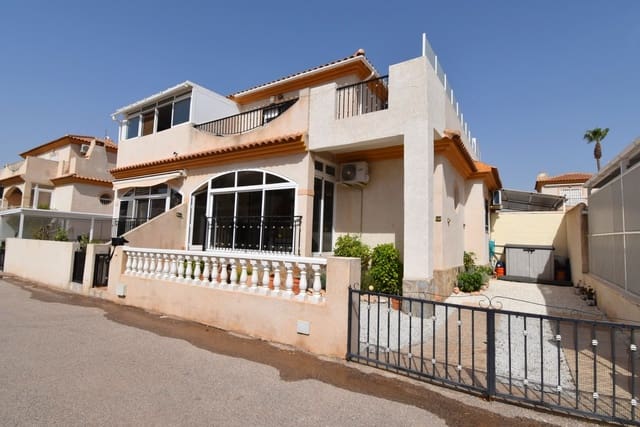2 slaapkamer Huis te koop in Playa Flamenca, Orihuela met zwembad garage - € 225.000 (Ref: 9916243)