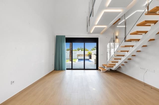 3 soveværelse Villa til salg i Benijófar med swimmingpool - € 599.500 (Ref: 9922947)