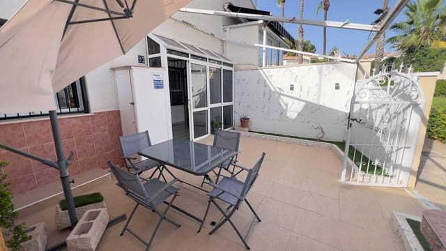 3 slaapkamer Bungalow te koop in Los Balcones - Los Altos, Torrevieja met zwembad - € 134.900 (Ref: 9922953)
