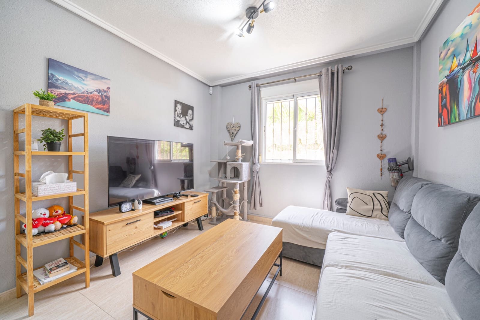 3 soveværelse Villa til salg i Ciudad Quesada med swimmingpool - € 289.000 (Ref: 9922983)