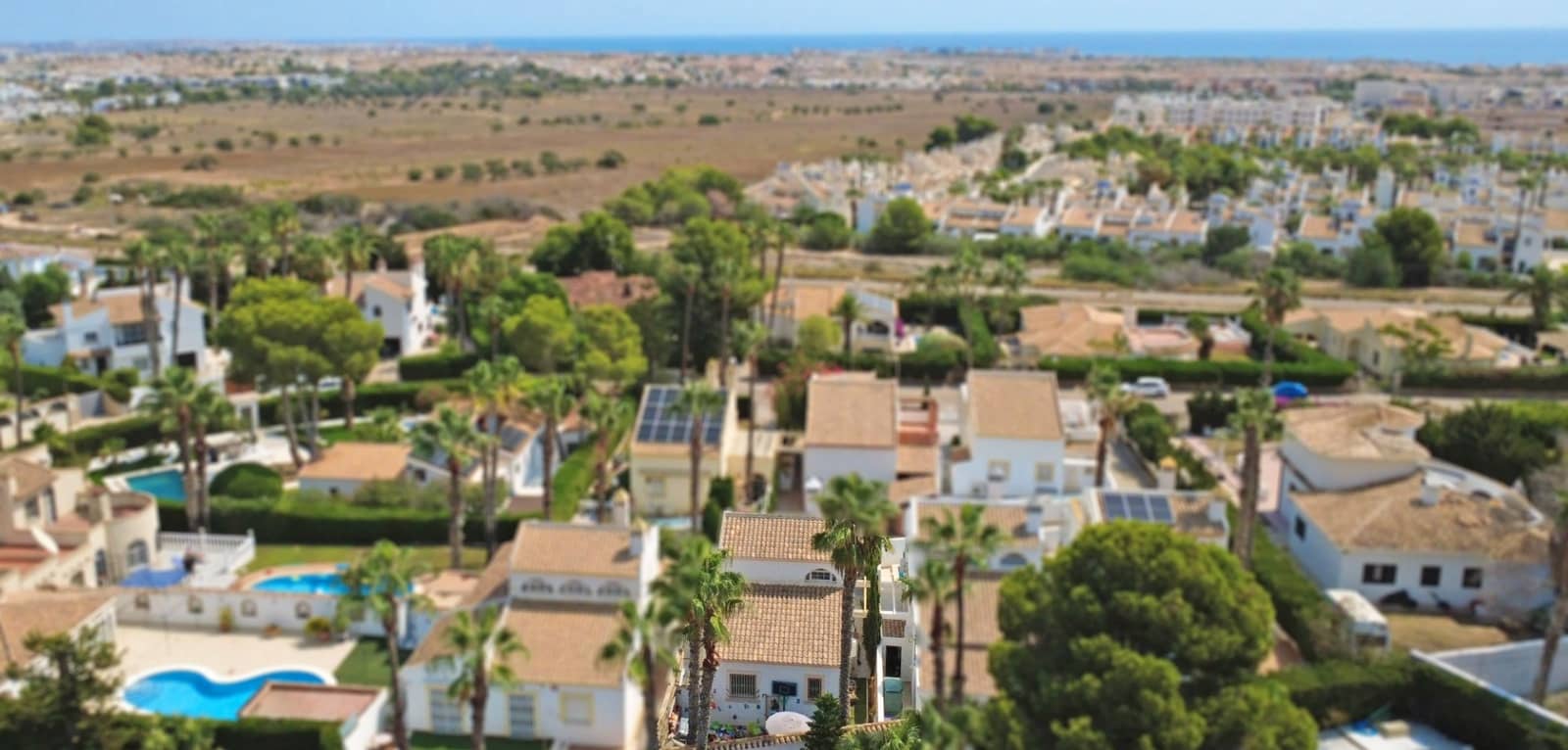 3 soveværelse Villa til salg i Orihuela Costa med swimmingpool - € 424.900 (Ref: 9929630)
