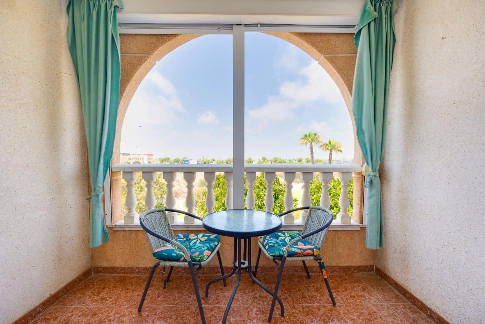 2 slaapkamer Appartement te koop in Torrevieja met zwembad - € 129.969 (Ref: 9944684)