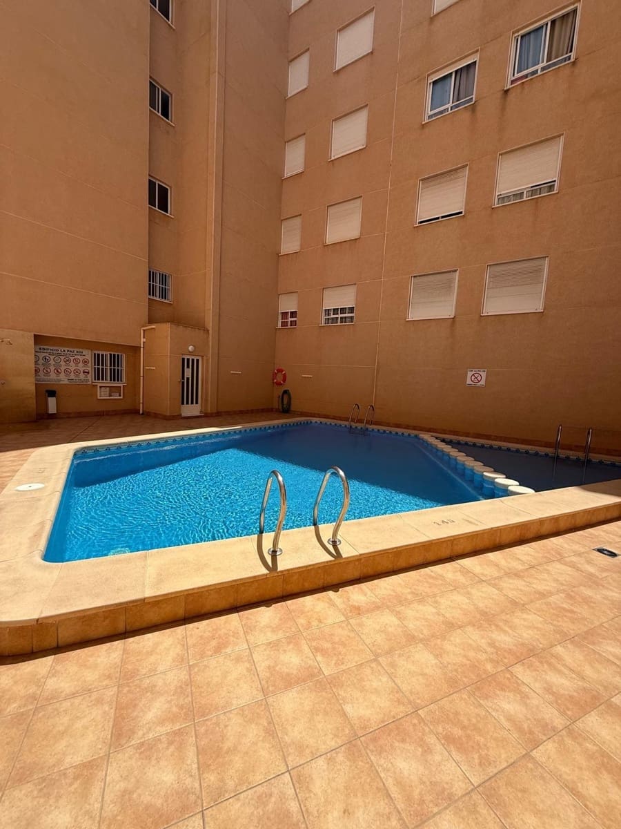 1 soverom Leilighet til salgs i Torrevieja med svømmebasseng - € 110 000 (Ref: 9944689)