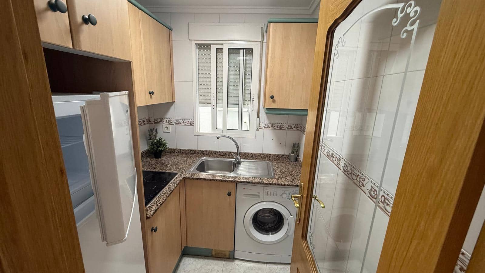 1 soverom Leilighet til salgs i Torrevieja med svømmebasseng - € 110 000 (Ref: 9944689)