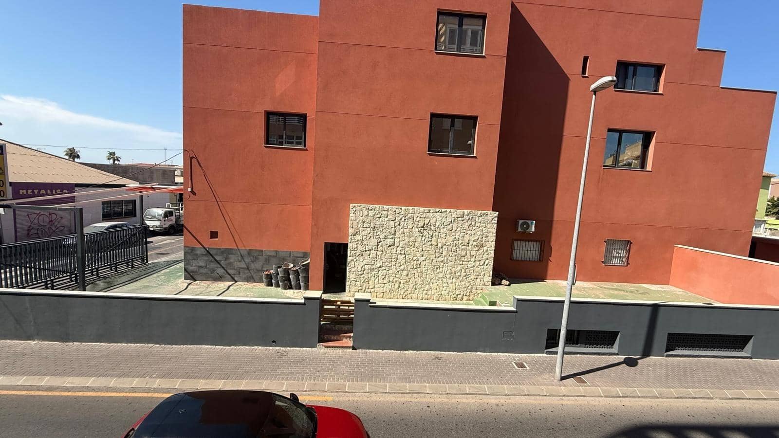 1 soverom Leilighet til salgs i Torrevieja med svømmebasseng - € 110 000 (Ref: 9944689)