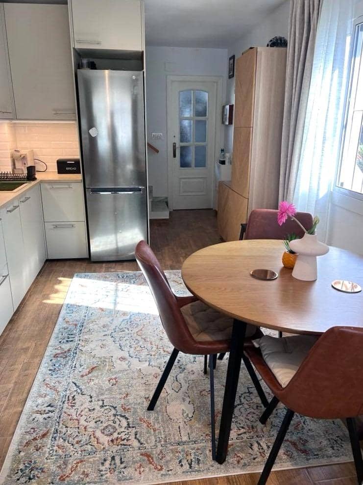 3 soverom Leilighet til salgs i Torrevieja med svømmebasseng - € 210 000 (Ref: 9944690)