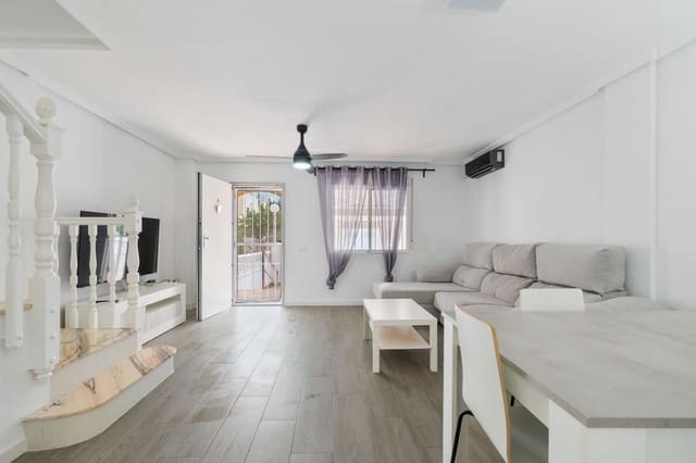 3 slaapkamer Huis te koop in Playa Flamenca, Orihuela met zwembad garage - € 285.000 (Ref: 9953906)