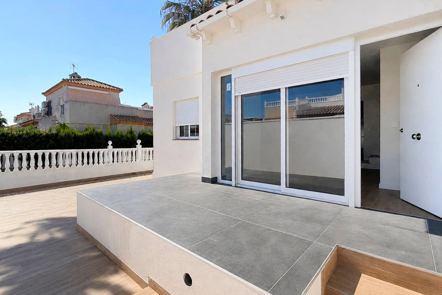 3 quarto Casa em Banda para venda em Orihuela Costa com piscina - 239 000 € (Ref: 9955351)