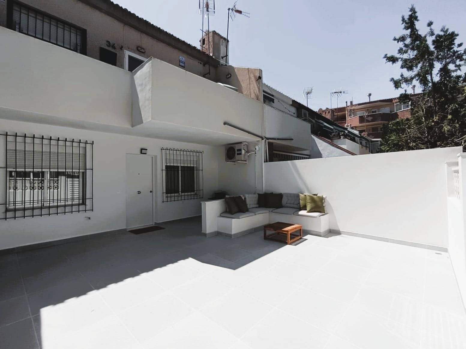 2 makuuhuone Bungalow myytävänä paikassa Orihuela Costa - 235 000 € (Ref: 9955355)