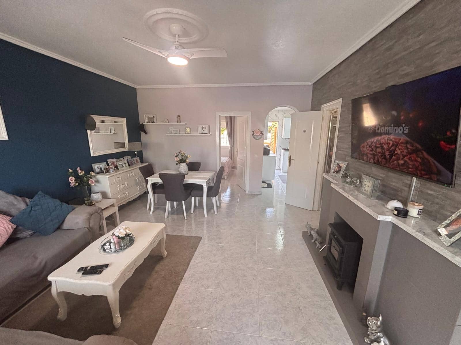 3 slaapkamer Huis te koop in Dona Pepa met zwembad - € 259.995 (Ref: 9955357)