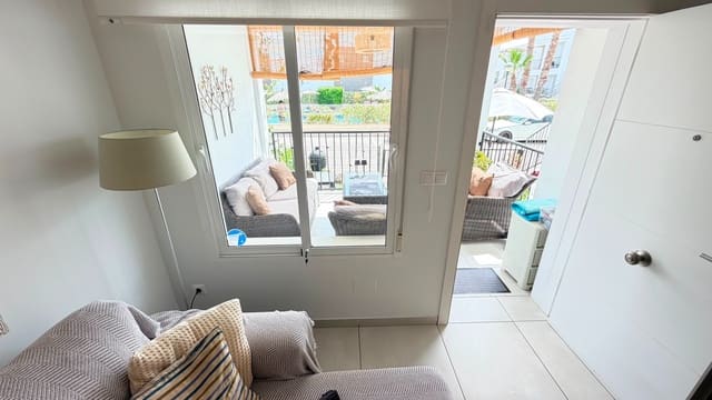 2 quarto Apartamento para venda em Parque Acuático - Sector 25, Torrevieja com piscina - 235 000 € (Ref: 9966822)
