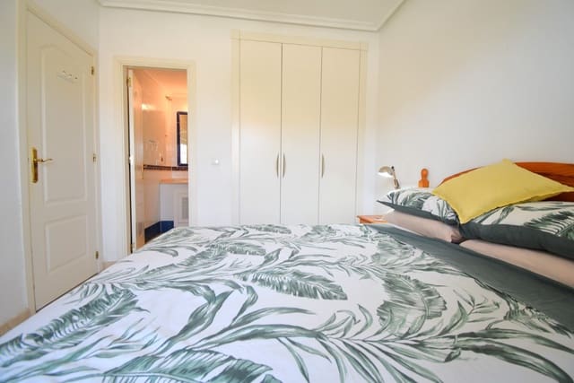2 soverom Leilighet til salgs i Los Balcones - Los Altos, Orihuela med svømmebasseng garasje - € 165 000 (Ref: 9966830)