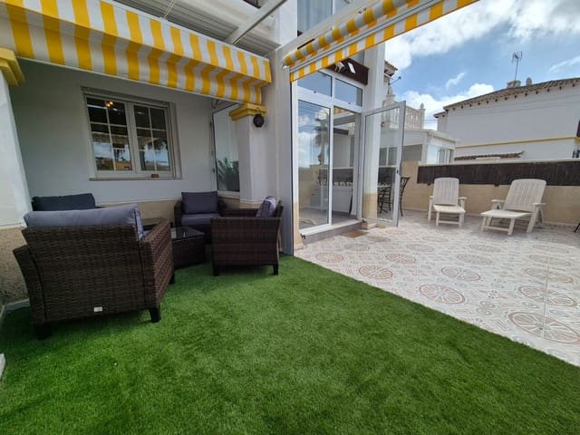 Bungalow de 1 habitación en San Miguel de Salinas en venta con piscina - 155.000 € (Ref: 9966889)