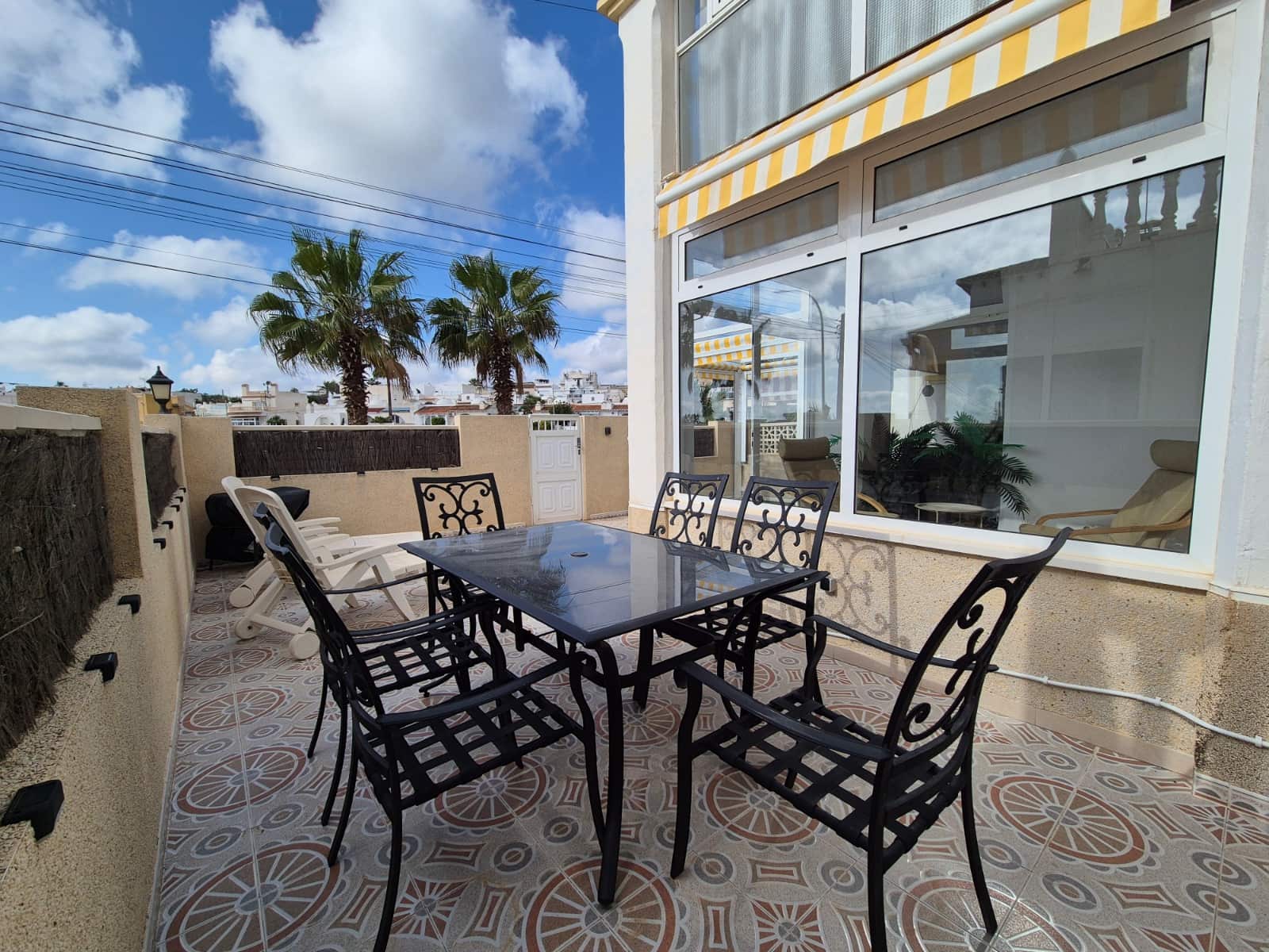 Bungalow de 1 habitación en San Miguel de Salinas en venta con piscina - 155.000 € (Ref: 9966889)