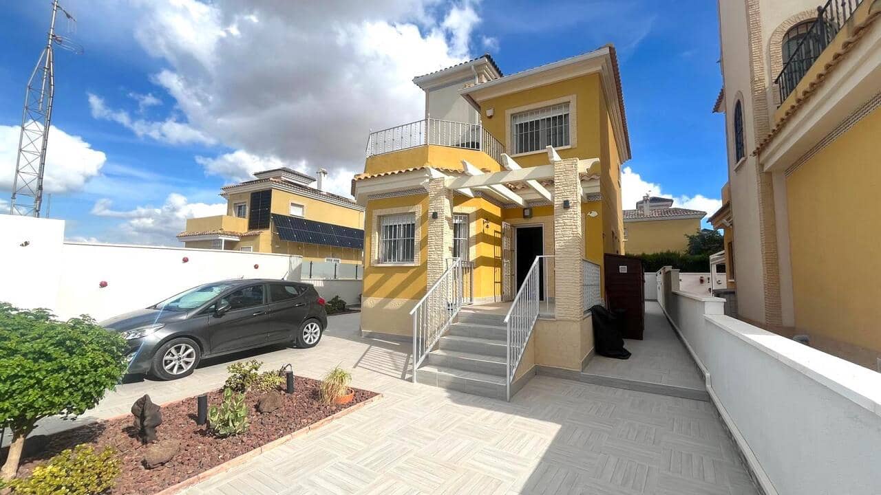 Chalet de 3 habitaciones en Algorfa en venta con piscina garaje - 312.995 € (Ref: 9968388)