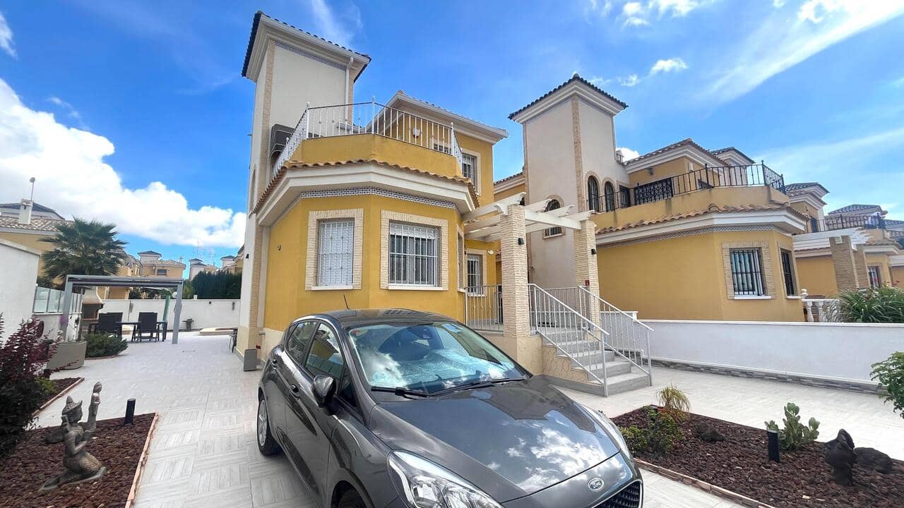 Chalet de 3 habitaciones en Algorfa en venta con piscina garaje - 312.995 € (Ref: 9968388)