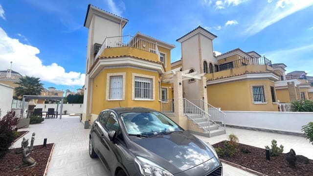 Chalet de 3 habitaciones en Algorfa en venta con piscina garaje - 312.995 € (Ref: 9968388)