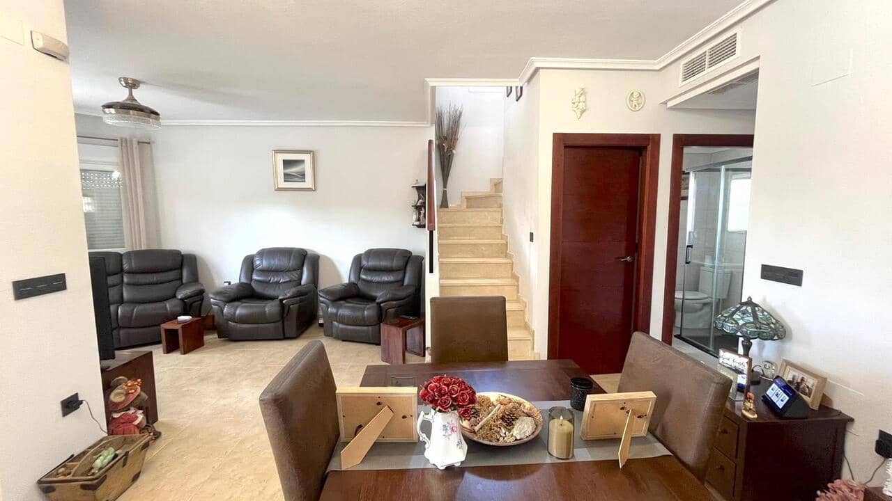 Chalet de 3 habitaciones en Algorfa en venta con piscina garaje - 312.995 € (Ref: 9968388)