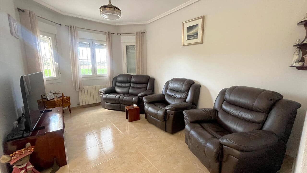 Chalet de 3 habitaciones en Algorfa en venta con piscina garaje - 312.995 € (Ref: 9968388)