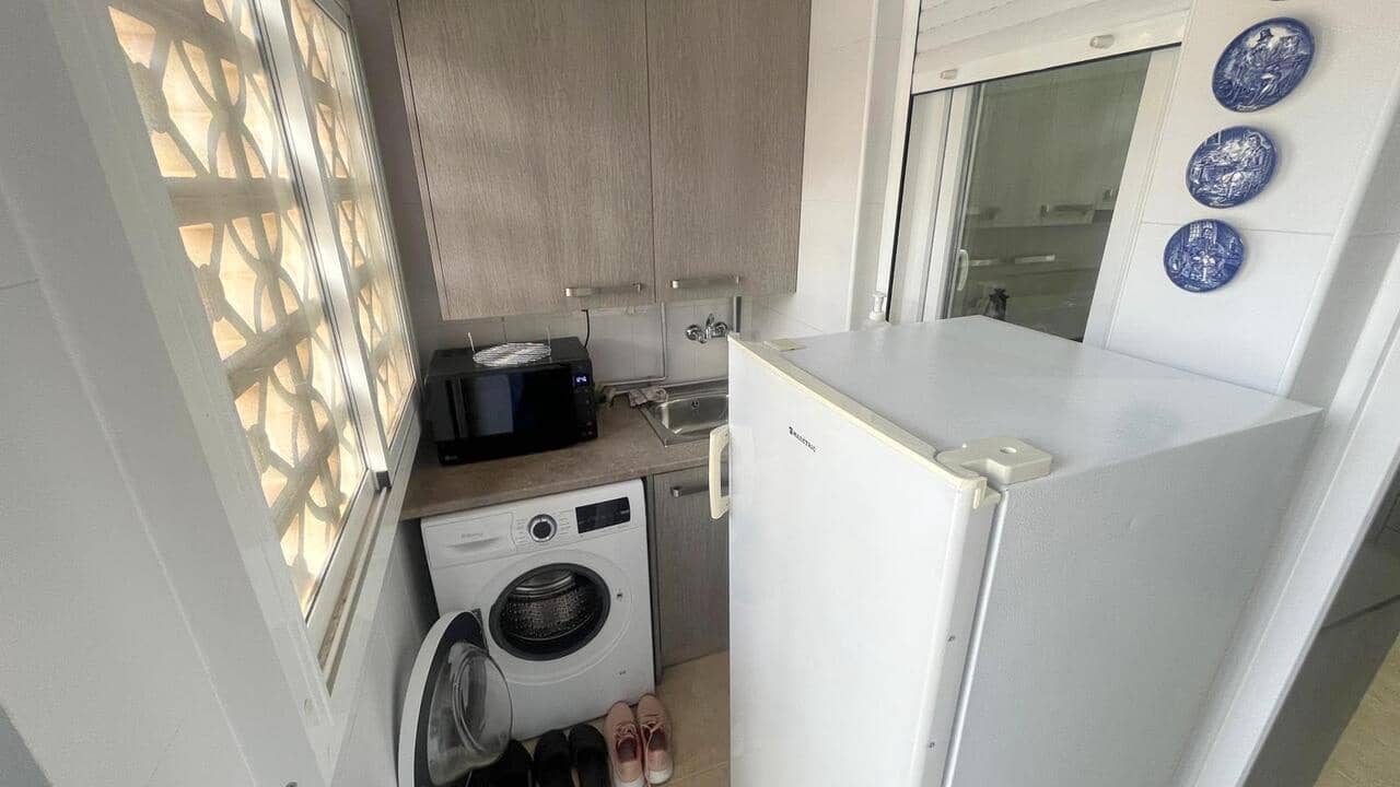 Chalet de 3 habitaciones en Algorfa en venta con piscina garaje - 312.995 € (Ref: 9968388)