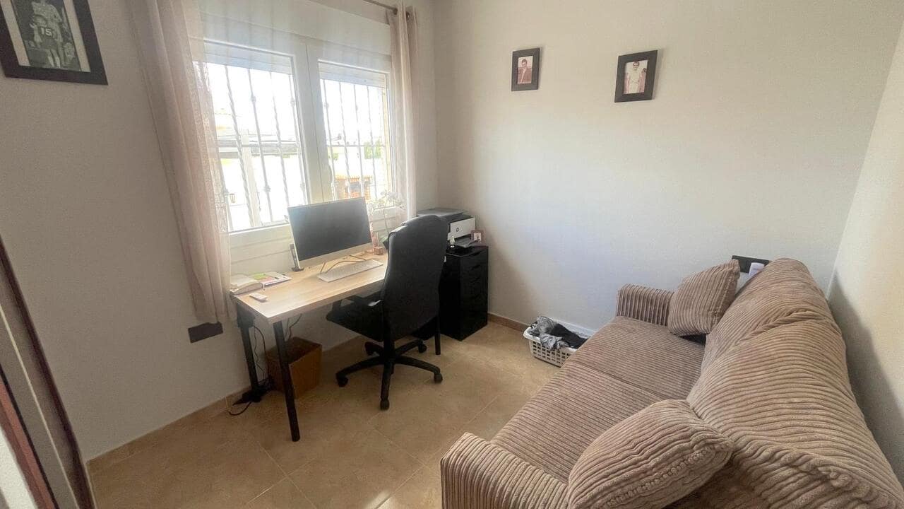 Chalet de 3 habitaciones en Algorfa en venta con piscina garaje - 312.995 € (Ref: 9968388)