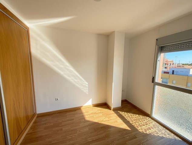 Apartamento de 3 habitaciones en Los Cuarteros, San Pedro del Pinatar en venta con garaje - 205.000 € (Ref: 9968389)