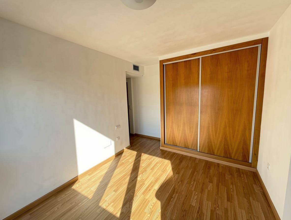 Apartamento de 3 habitaciones en San Pedro del Pinatar en venta con garaje - 205.000 € (Ref: 9968389)