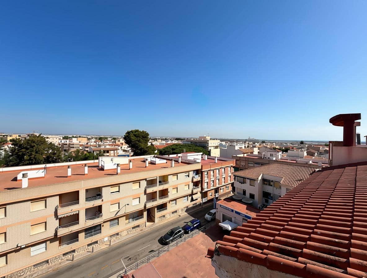 Apartamento de 3 habitaciones en San Pedro del Pinatar en venta con garaje - 205.000 € (Ref: 9968389)