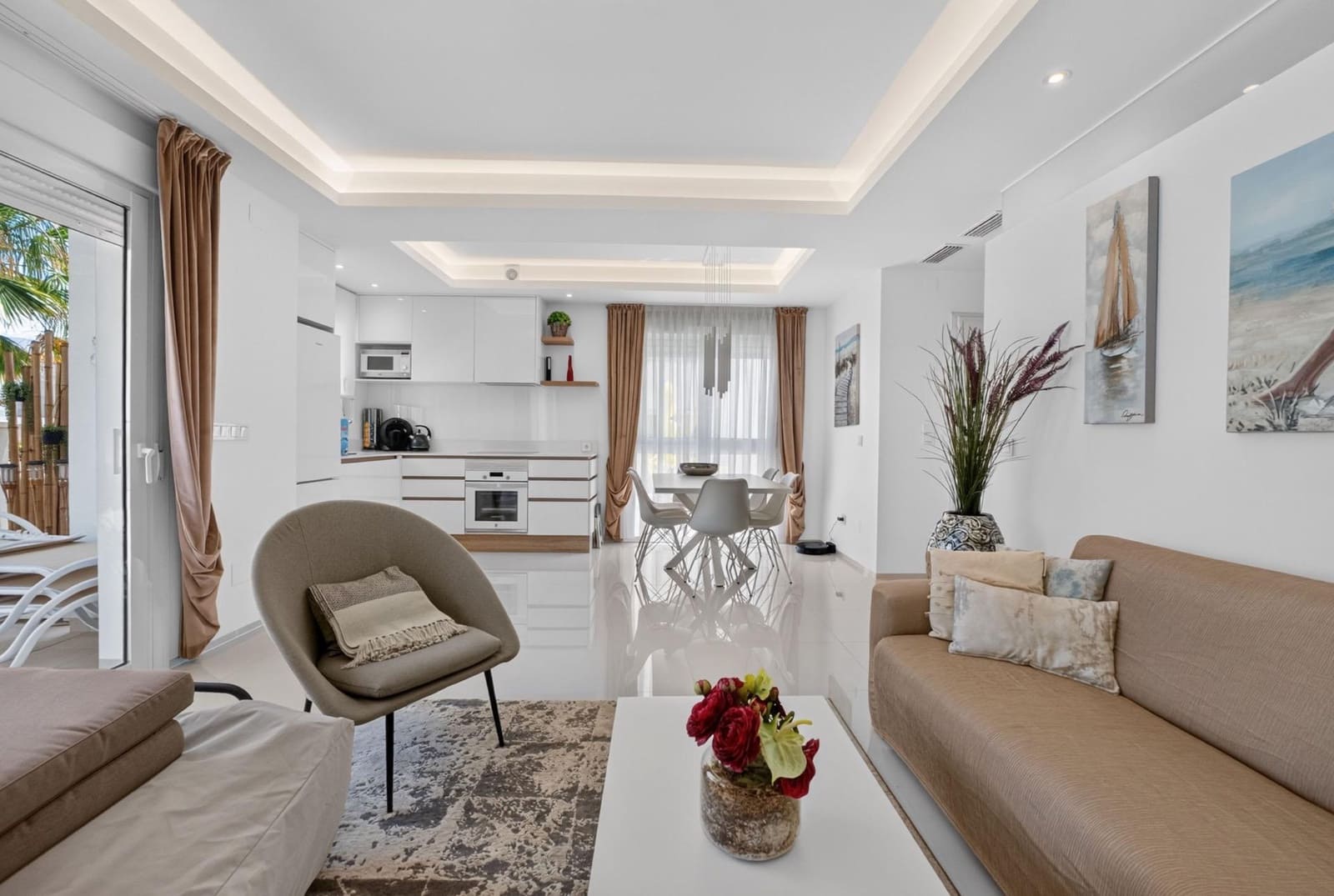 2 soverom Leilighet til salgs i Rojales med svømmebasseng garasje - € 329 900 (Ref: 9968400)